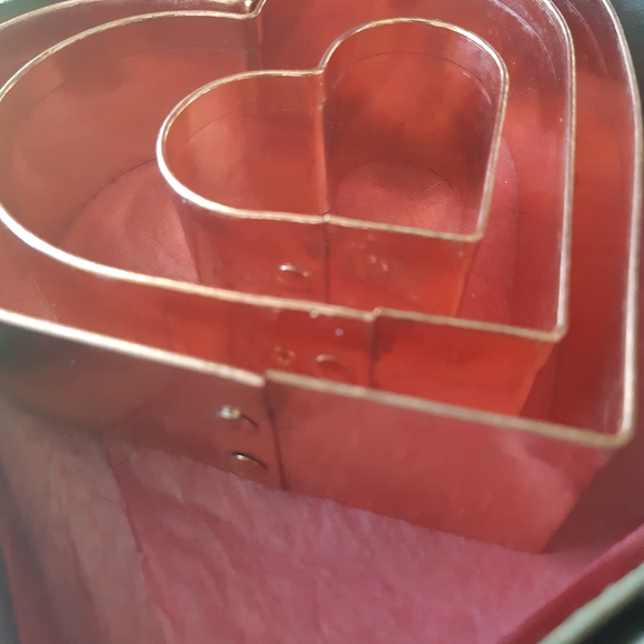 Vintage Heart Cookie Cutters - Picture 3 of 9